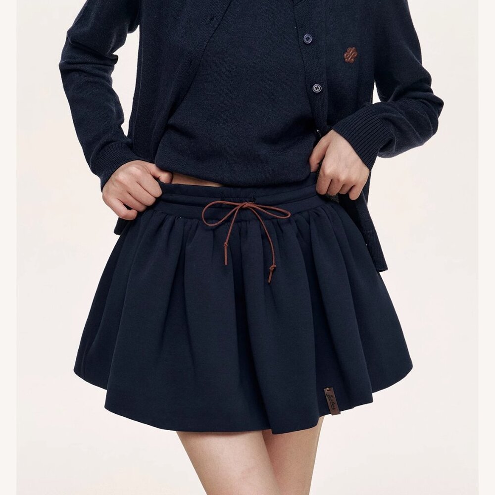 Liilou Structured Pleated Puff A-Line Mini Sporty Skirt